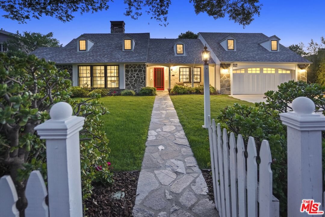 Recently sold home 3