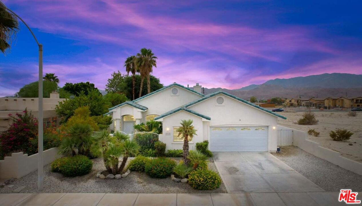 Recently sold home 14