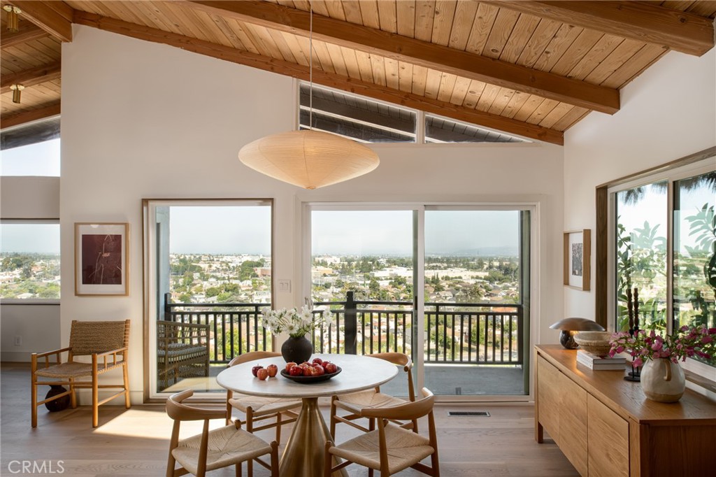 148 Waverly Drive, Alhambra, photo 2